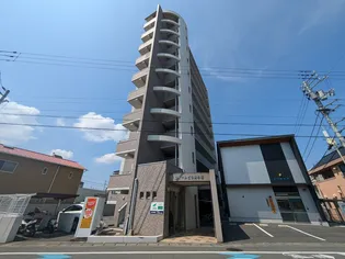 ロイヤルビラ南小坂【502号室】の外観