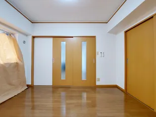 マリンパレット2【301号室】の居間