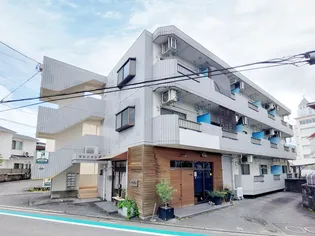 サンハイツ桑原【205号室】の外観