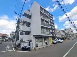 梨々マンションの画像