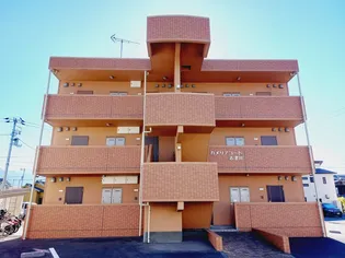 カメリアコート志津川【102号室】の外観