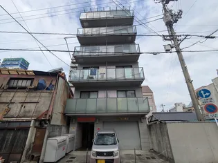 セレナ湊町【405号室】の外観