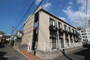 レオパレスクレセント山越【205号室】の外観