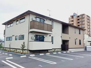 シャルル マリカの画像