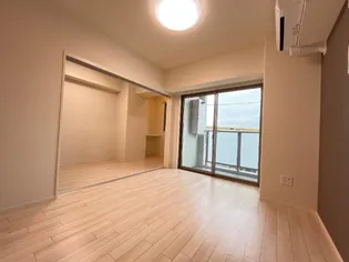 センチュリーハイツ金城【4階】の居間