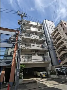 荘苑泉【3階】の外観