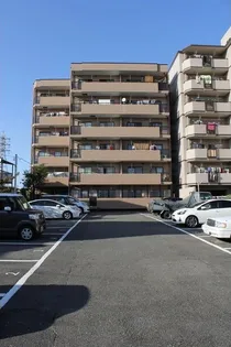 ファミール東海の画像