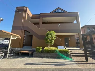 クレア トミーの画像