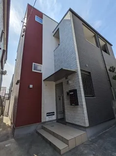 ダヌア下坂町【1階】の外観