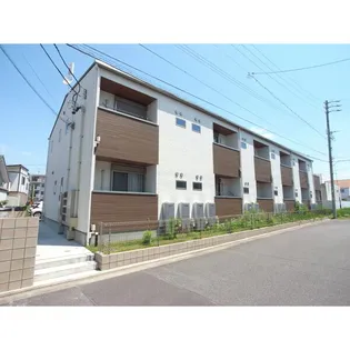 ピアニーフィールドD【201号室】の外観