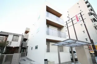 パインリーフ【2階】の外観