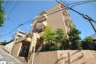 アルル覚王山【203号室】の外観