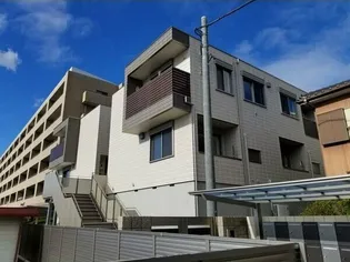 ヒルサイド見附町【1階】の外観