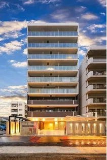ラヴィータ泉【6階】の外観