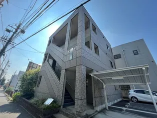 シェルル万場の画像