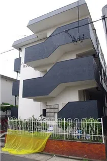 ハイツサンローランの画像