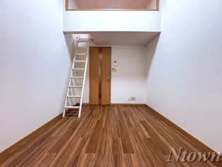 BOO.HOO.WOO.【1階】の外観