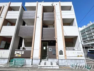 テラス菊井【201号室】の外観