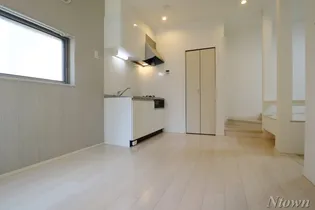 ノーブルコート【1階】の外観