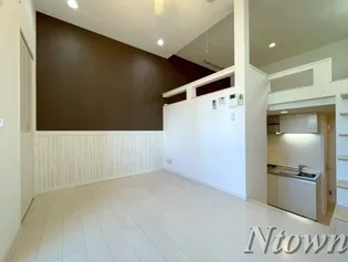 グランディ【2階】の外観