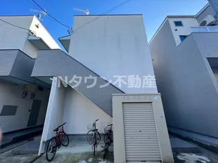 Agns(アニエス)【2階】の外観