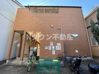 Merivale【1階】の外観