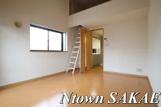 メゾン ド トリアノン【105号室】の外観