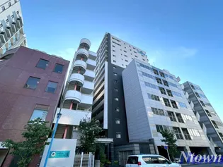 プレサンスジェネ丸の内【2階】の外観