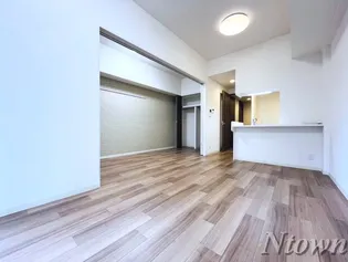 プレサンス丸の内リラティ【13階】の外観