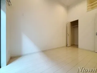 LIANGE 栄生(リアンジェサコウ)【1階】の外観