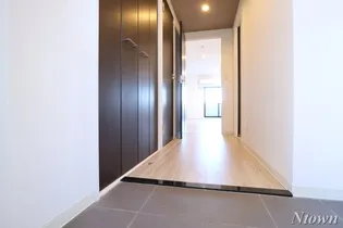 Primal千種stelo【13階】の玄関