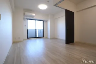 Primal千種stelo【13階】の居間