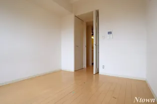 プレサンス金山グリーンパークス【7階】の外観