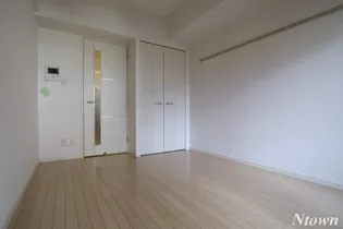 プレサンス桜通り葵【2階】の外観