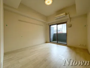 プレサンス久屋大通セントラルパーク【13階】の外観