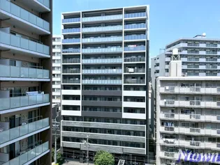 プレサンスジェネ鶴舞【4階】の外観
