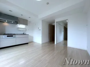 プティフルール【2階】の外観