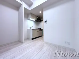 プレサンス上前津オレシア【4階】の外観