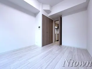 プレサンス上前津オレシア【8階】の外観