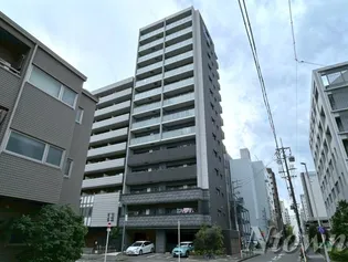 プレサンスロジェ丸の内【5階】の外観