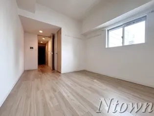 プレサンスジェネ丸の内【7階】の外観