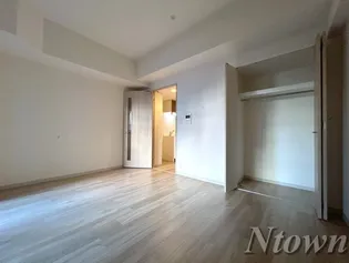 プレサンス丸の内雅風【7階】の外観