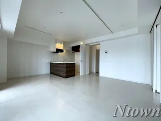FIRST RESIDENCE SAKAE(ファーストレジデンス栄)【14階】の外観