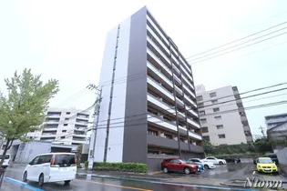ルセルクル【1階】の外観