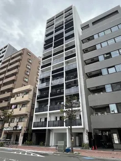シーズンフラッツ大森北【4階】の外観