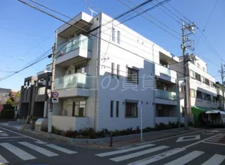 クレッセント【2階】の外観