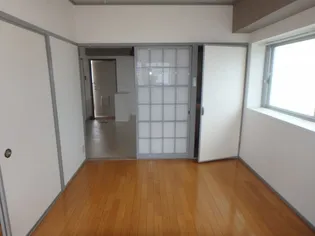 コスモリヴェール朝生田・【5階】の内装