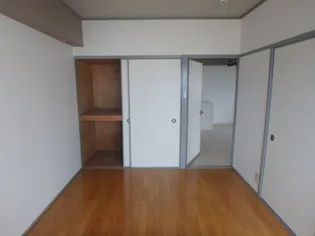 コスモリヴェール朝生田・【5階】の内装