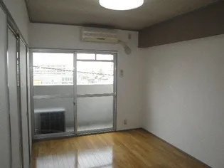 コスモリヴェール朝生田・【5階】の内装