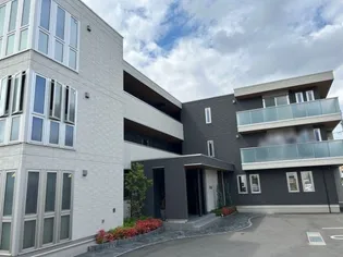 ラウレアの画像